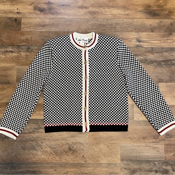 Vintage | Ami Knits | Checkered Button Front Knit Cardigan - Picture 3 of 8